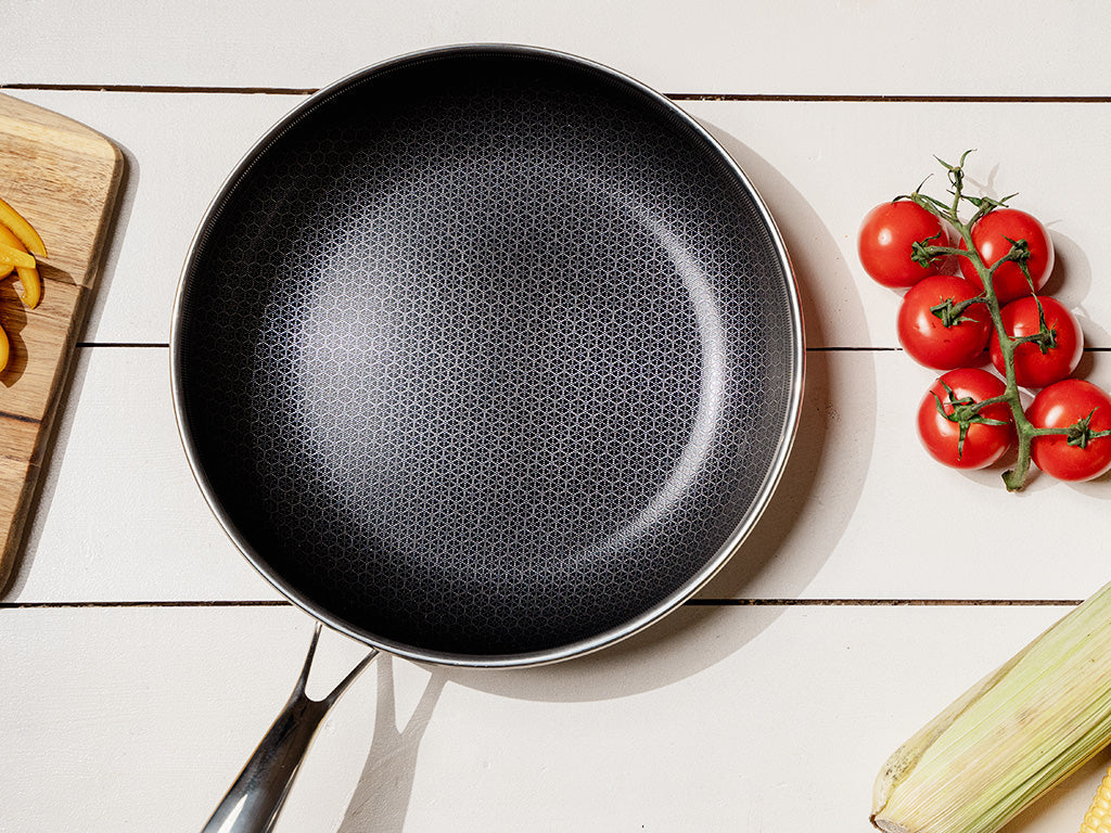 Versatile Non-Stick Hybrid Frying Pan